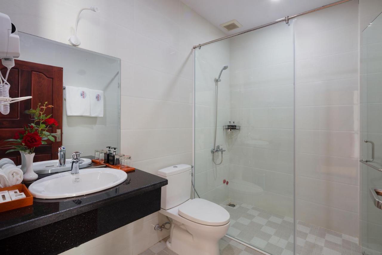 Phuc Ngoc Hotel Rạch Giá Luaran gambar