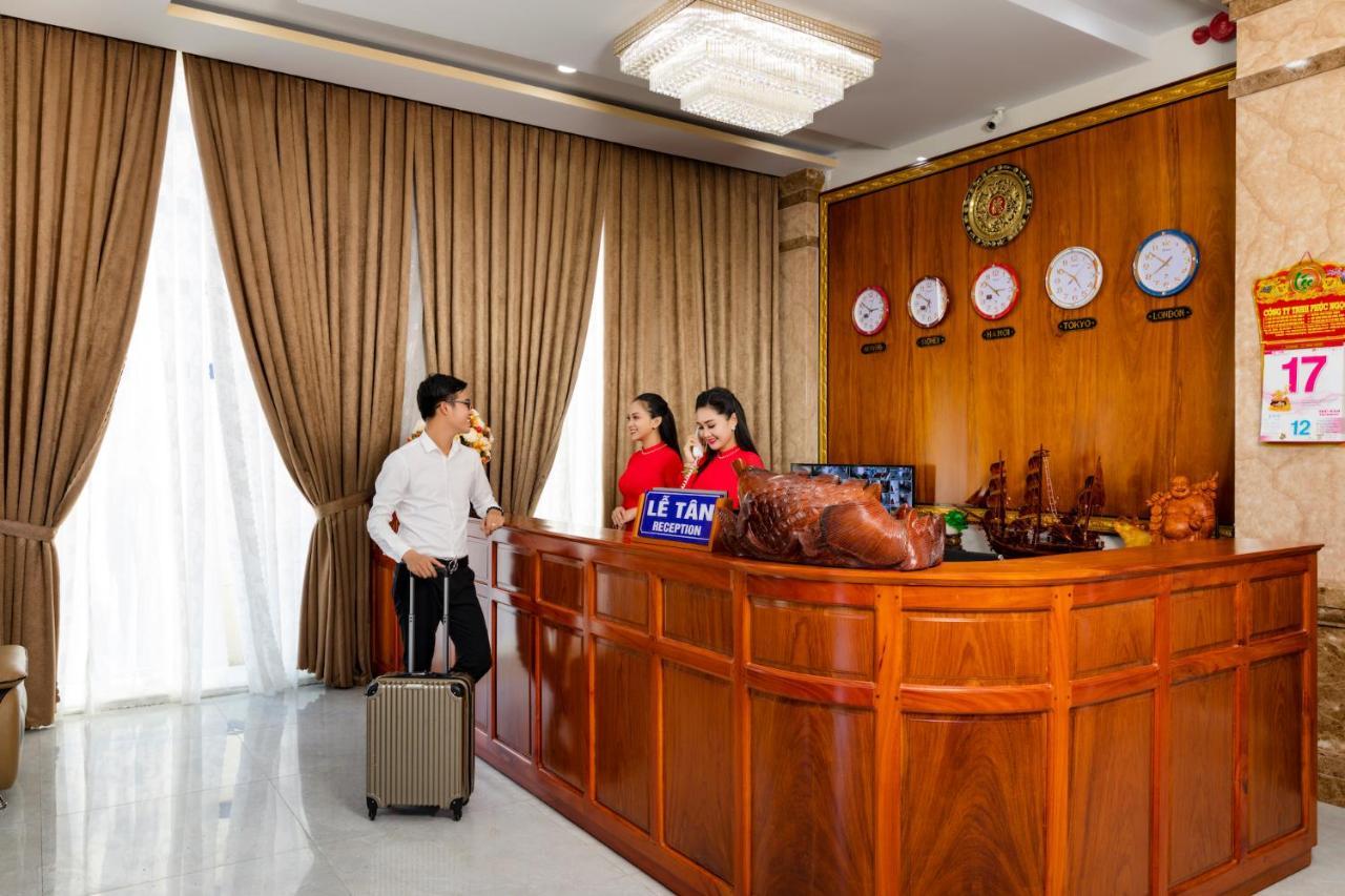 Phuc Ngoc Hotel Rạch Giá Luaran gambar