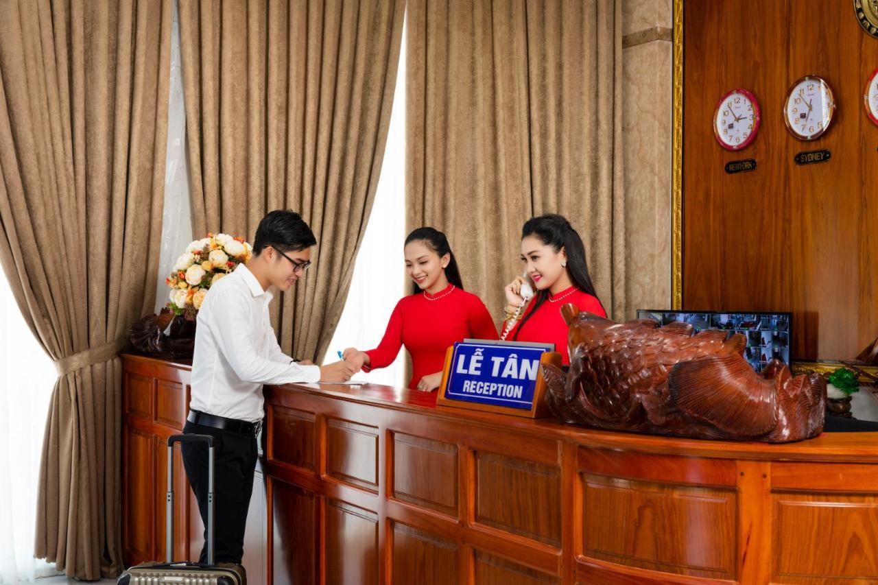 Phuc Ngoc Hotel Rạch Giá Luaran gambar