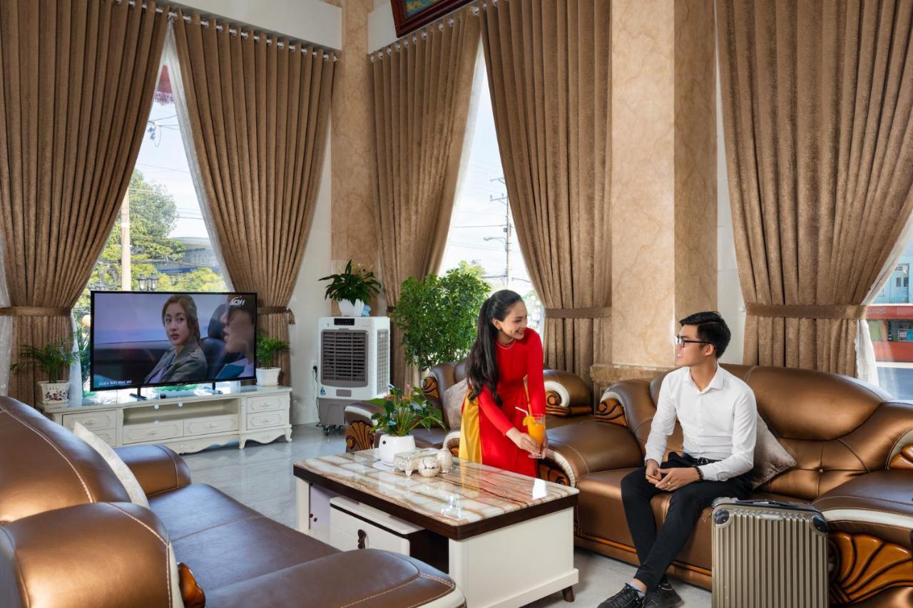 Phuc Ngoc Hotel Rạch Giá Luaran gambar